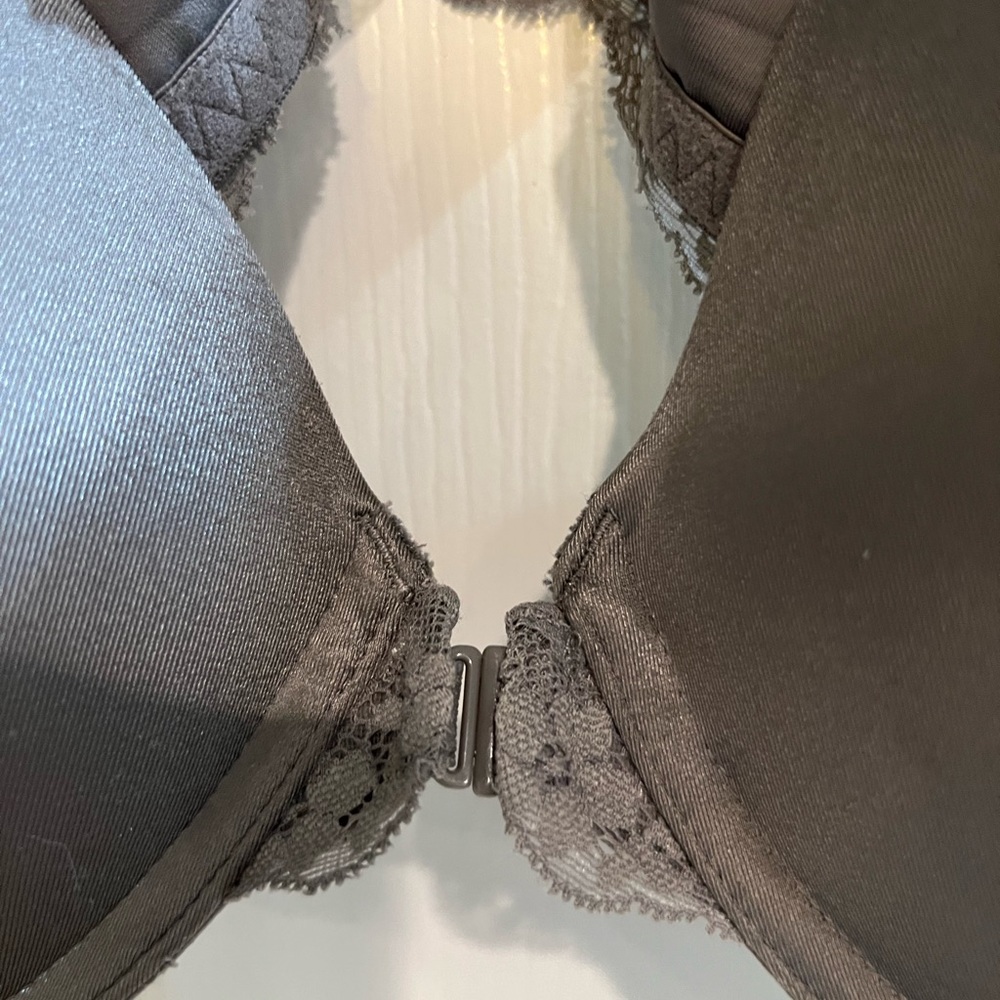 Maidenform One Fab Fit Full Coverage Lace Racerback Bra - Picture 3 of 6